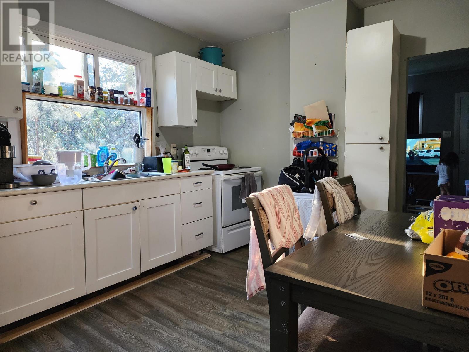 545 Oliver Rd, Thunder Bay, Ontario  P7B 2H2 - Photo 5 - TB253076