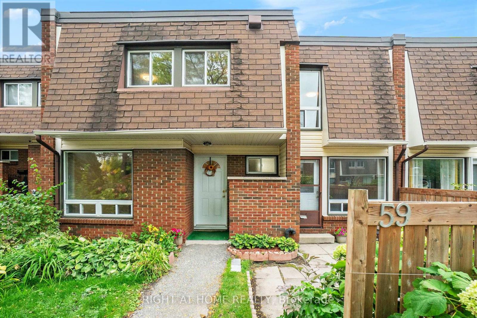 59 - 2939 FAIRLEA CRESCENT, Ottawa, Ontario