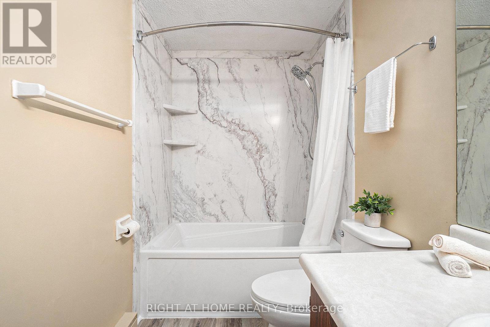 59 - 2939 Fairlea Crescent, Ottawa, Ontario  K1V 9A5 - Photo 12 - X12439282