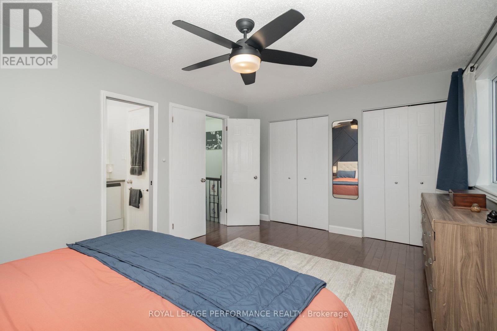 1150 Chimney Hill Way, Ottawa, Ontario  K1J 8Z8 - Photo 16 - X12439284