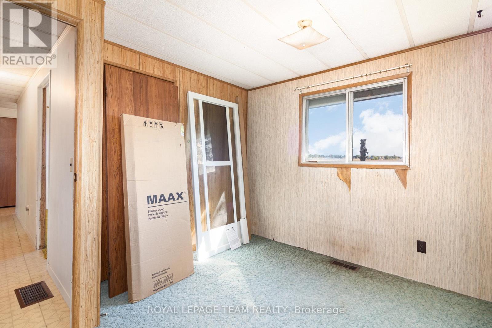 12121 Liscumb Road, North Dundas, Ontario  K0C 2K0 - Photo 15 - X12439292