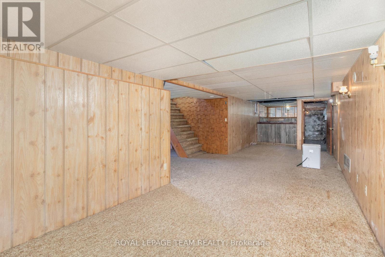 12121 Liscumb Road, North Dundas, Ontario  K0C 2K0 - Photo 21 - X12439292