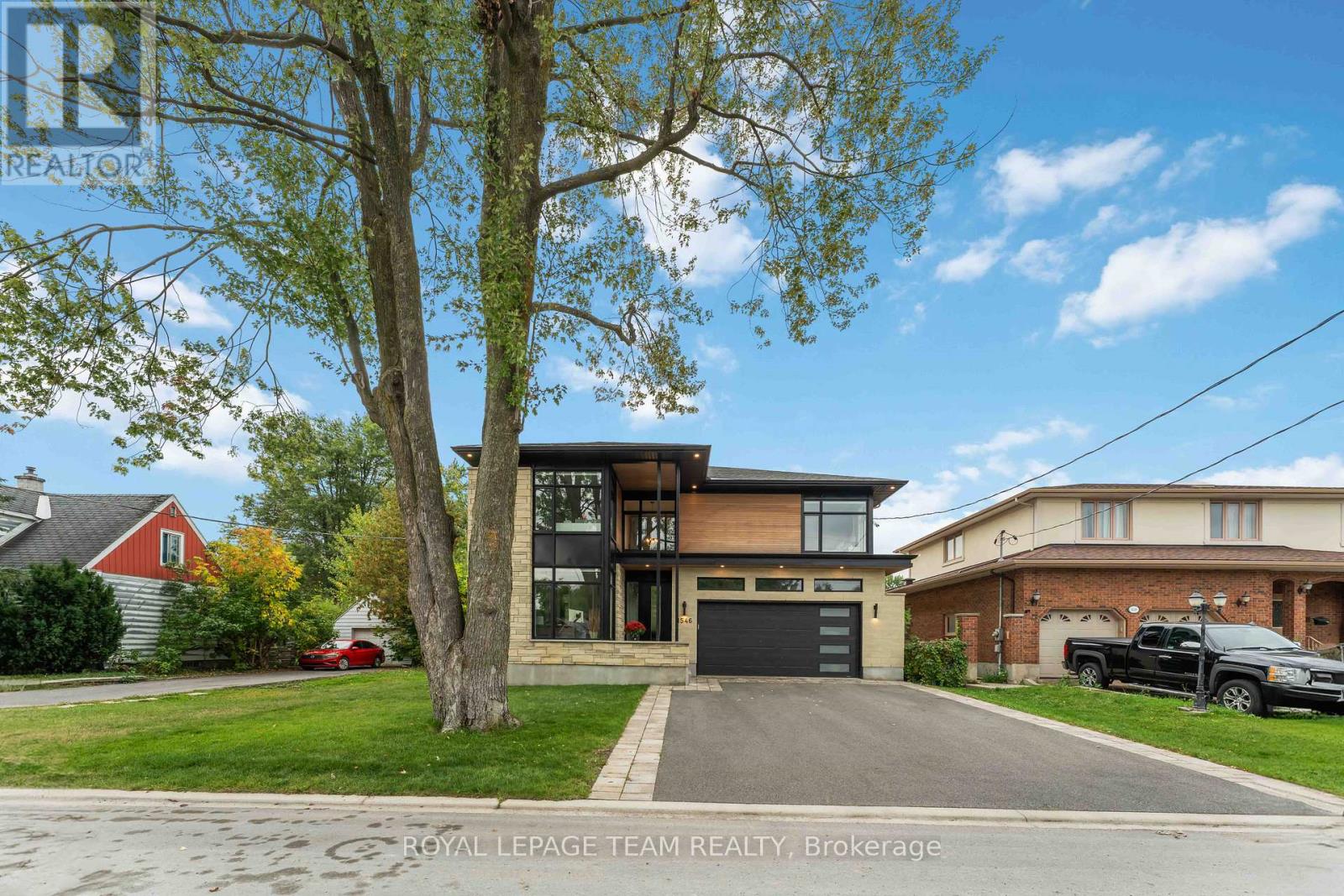 1546 Claymor Avenue, Ottawa, Ontario  K2C 1T1 - Photo 4 - X12439303