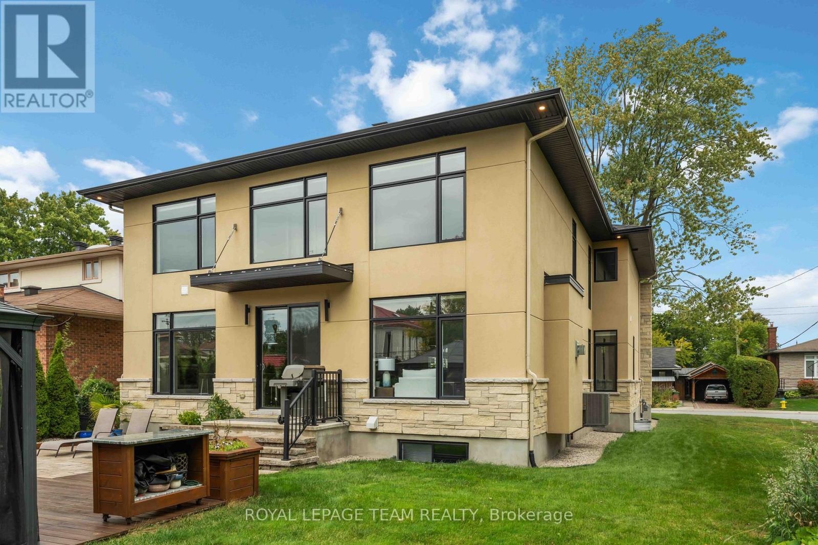 1546 Claymor Avenue, Ottawa, Ontario  K2C 1T1 - Photo 41 - X12439303