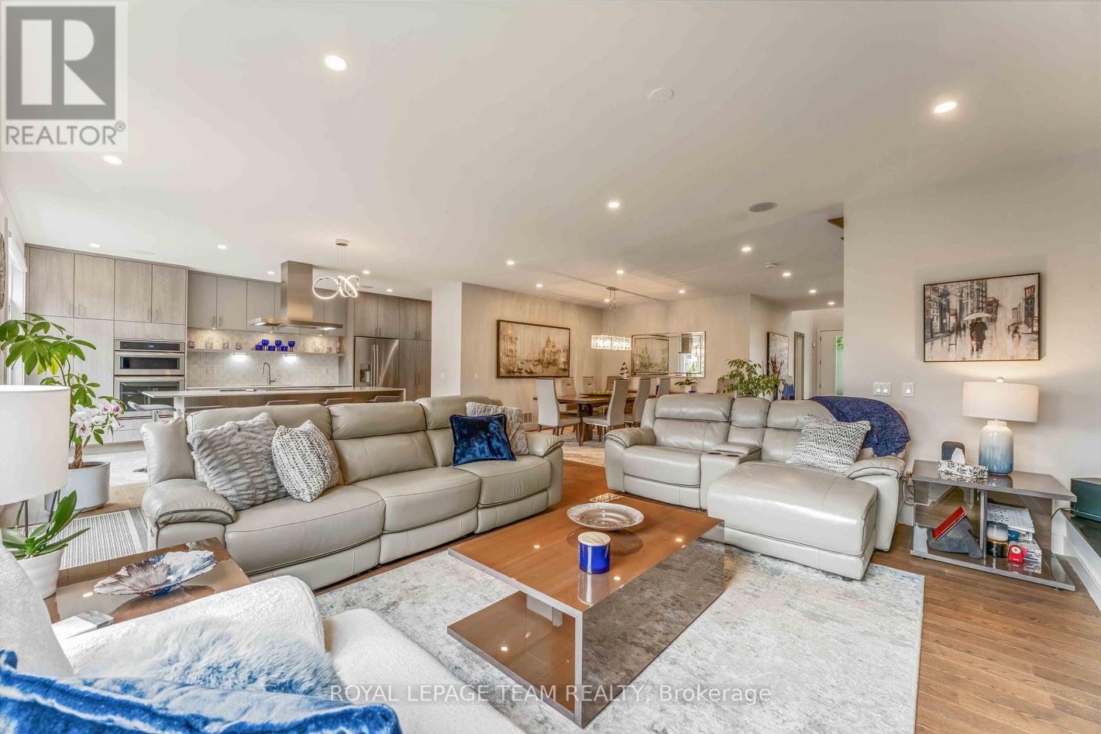 1546 Claymor Avenue, Ottawa, Ontario  K2C 1T1 - Photo 8 - X12439303