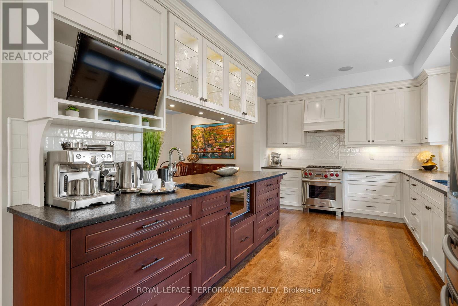 11 Marlowe Crescent, Ottawa, Ontario  K1S 1H3 - Photo 15 - X12439308