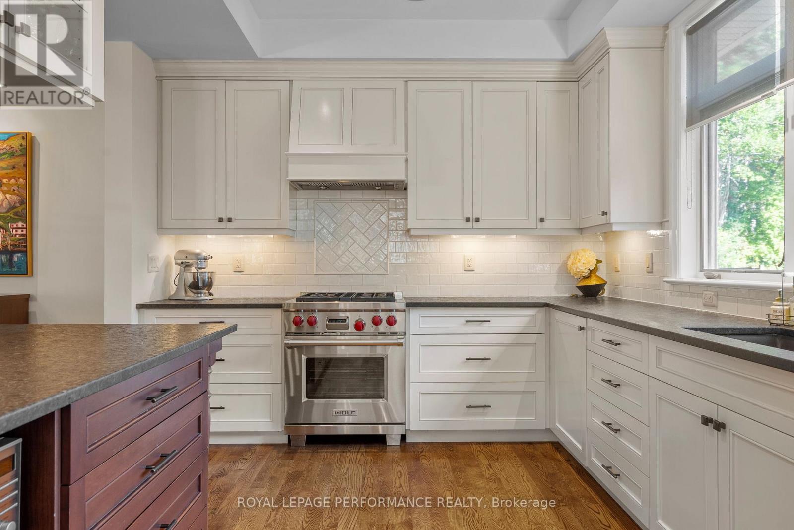 11 Marlowe Crescent, Ottawa, Ontario  K1S 1H3 - Photo 17 - X12439308