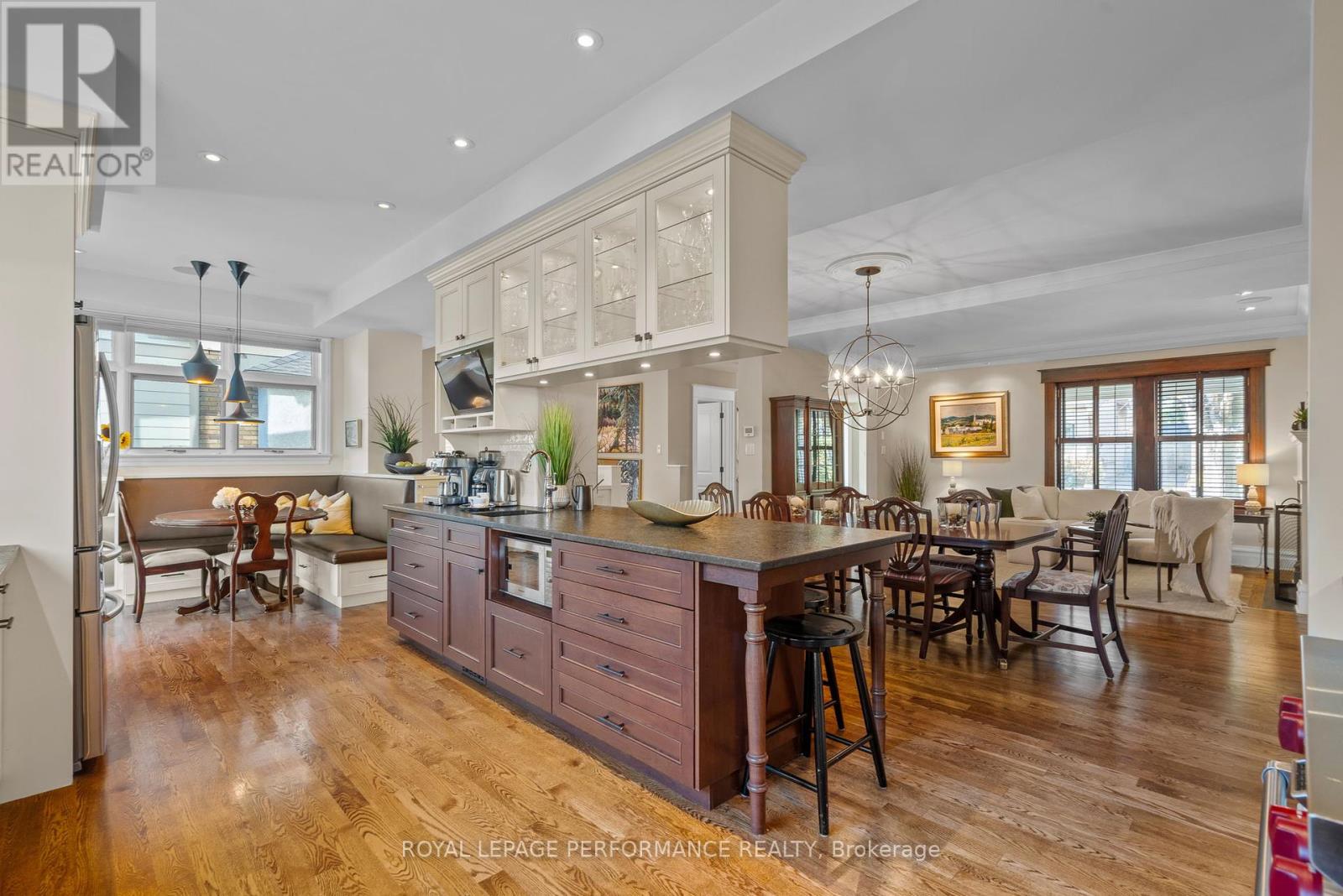 11 Marlowe Crescent, Ottawa, Ontario  K1S 1H3 - Photo 18 - X12439308