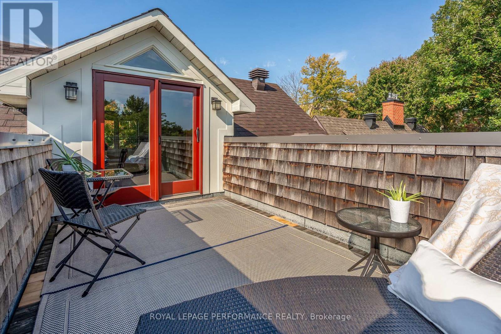 11 Marlowe Crescent, Ottawa, Ontario  K1S 1H3 - Photo 22 - X12439308