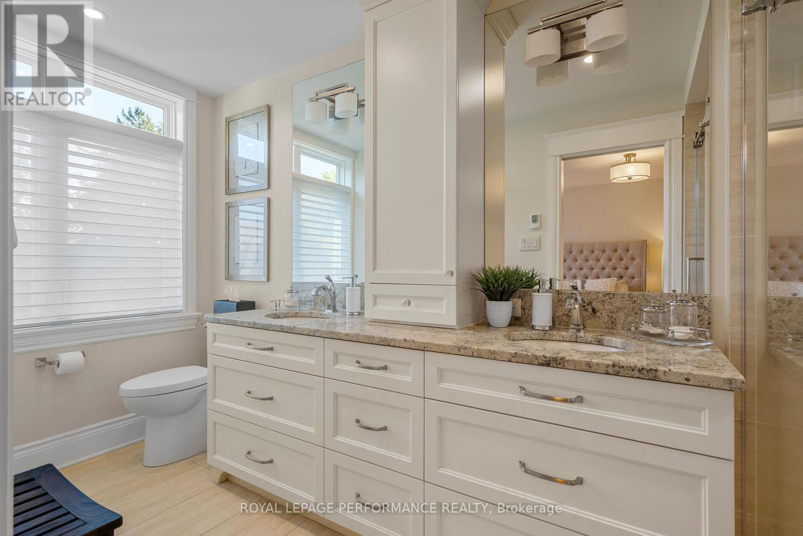 11 Marlowe Crescent, Ottawa, Ontario  K1S 1H3 - Photo 27 - X12439308
