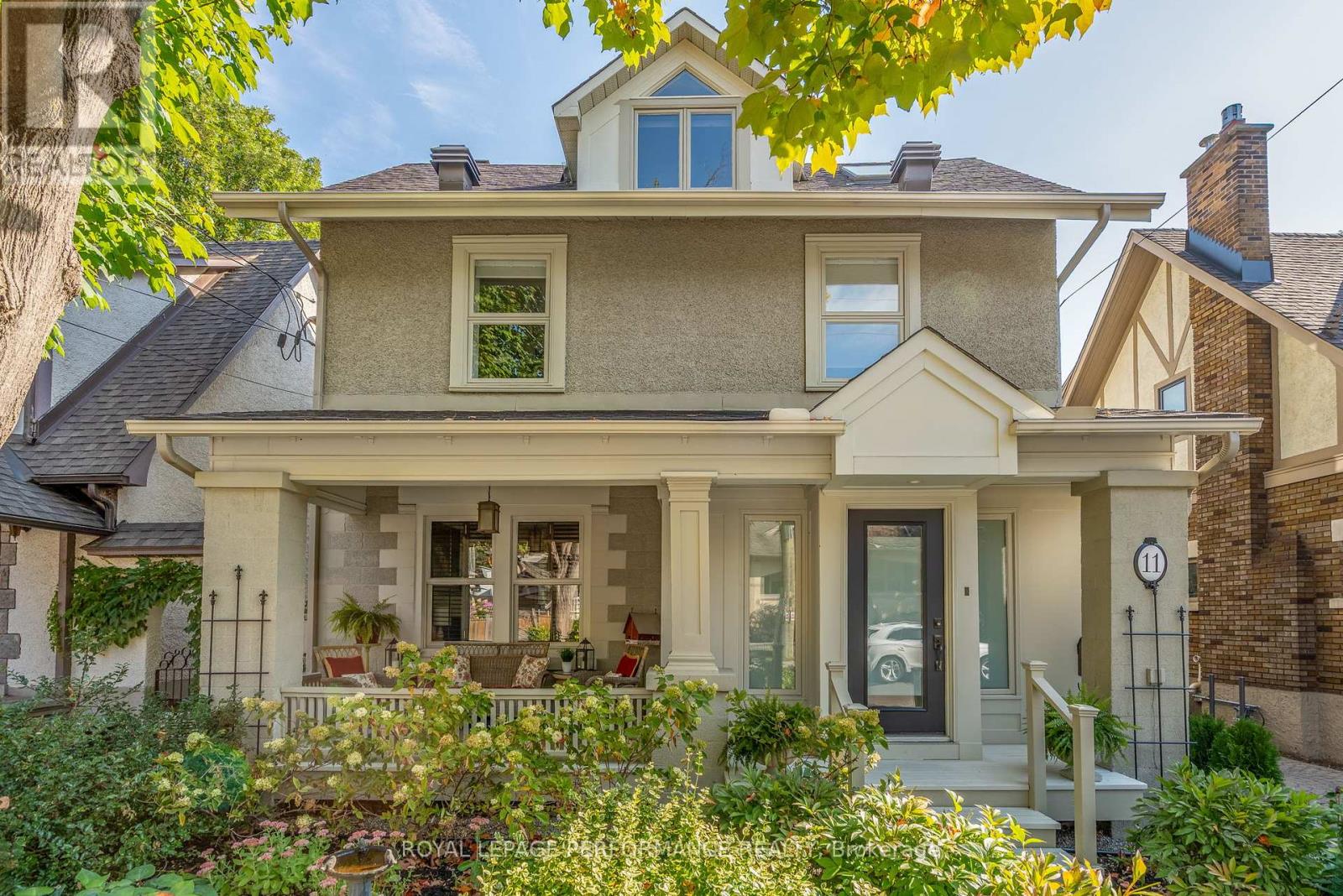 11 Marlowe Crescent, Ottawa, Ontario  K1S 1H3 - Photo 3 - X12439308