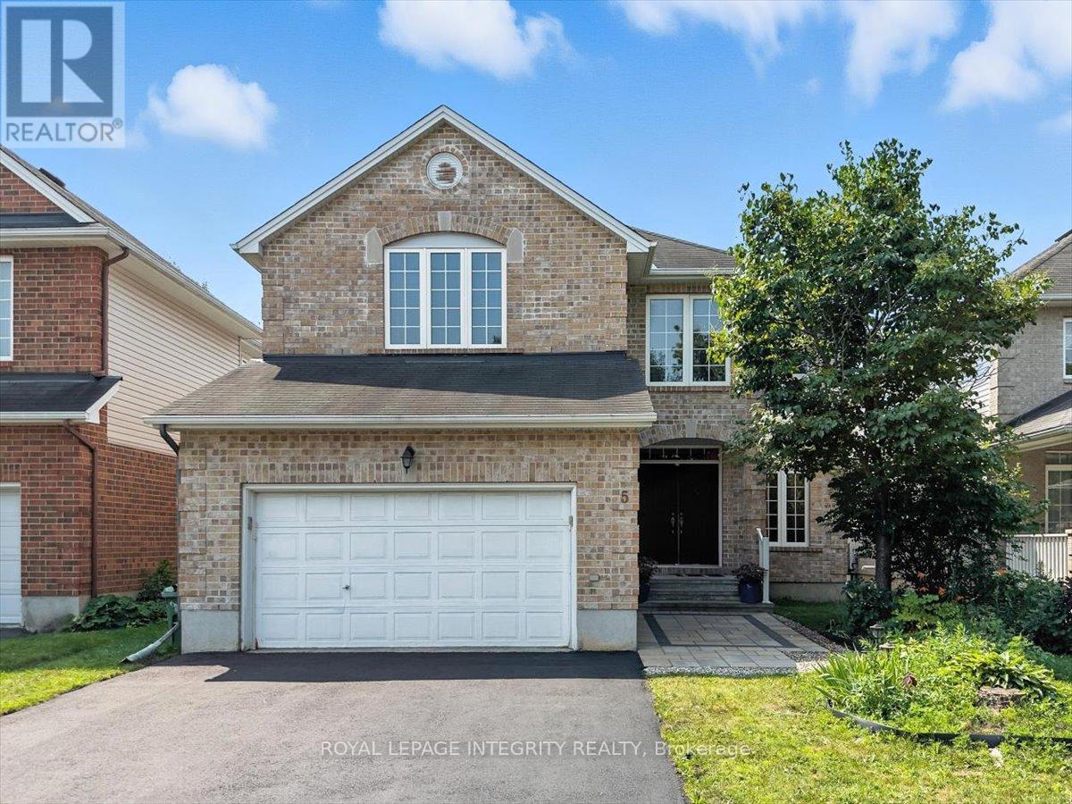5 Bryant Street, Ottawa, Ontario  K2K 3N4 - Photo 1 - X12439333