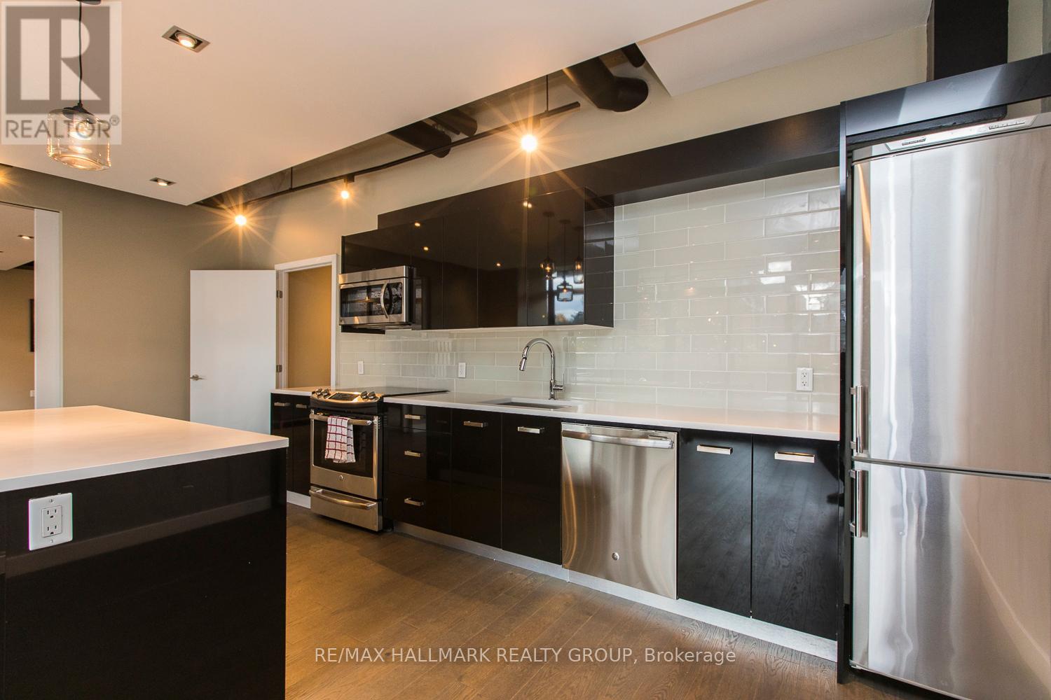 1602 - 224 Lyon Street N, Ottawa, Ontario  K1R 5V9 - Photo 23 - X12439335