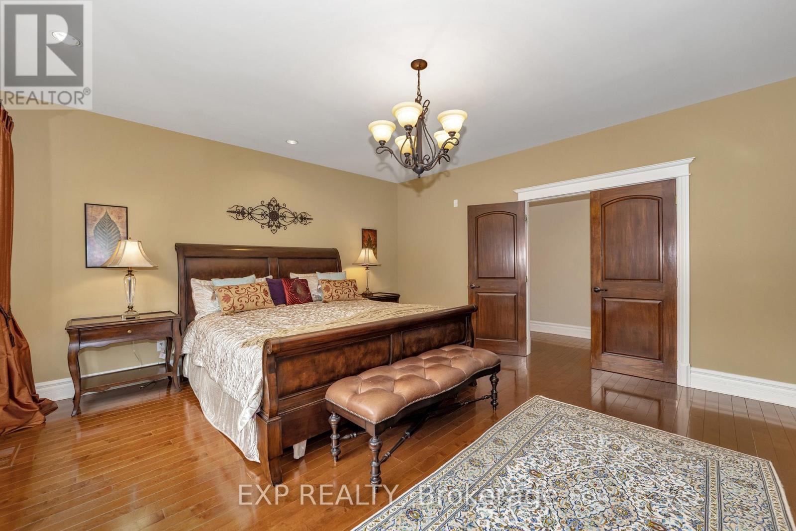 104 Sentinel Pine Way, Ottawa, Ontario  K0A 1L0 - Photo 15 - X12439338