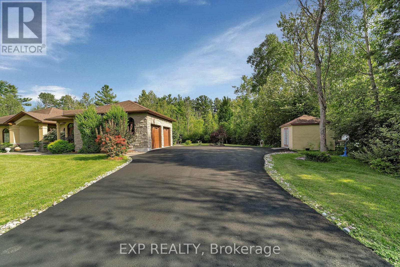 104 Sentinel Pine Way, Ottawa, Ontario  K0A 1L0 - Photo 40 - X12439338