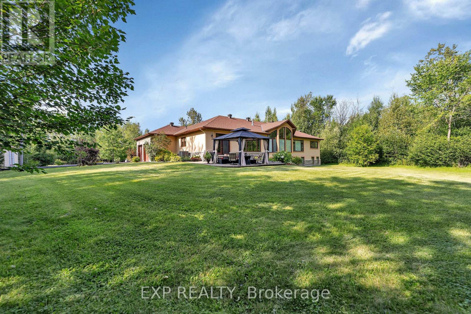 104 Sentinel Pine Way, Ottawa, Ontario  K0A 1L0 - Photo 42 - X12439338