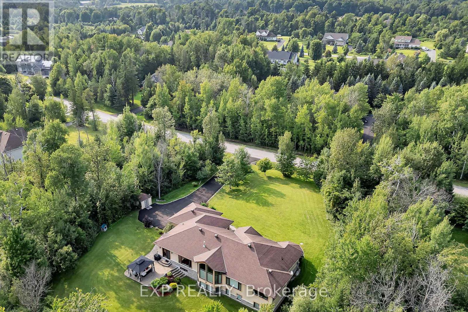 104 Sentinel Pine Way, Ottawa, Ontario  K0A 1L0 - Photo 45 - X12439338