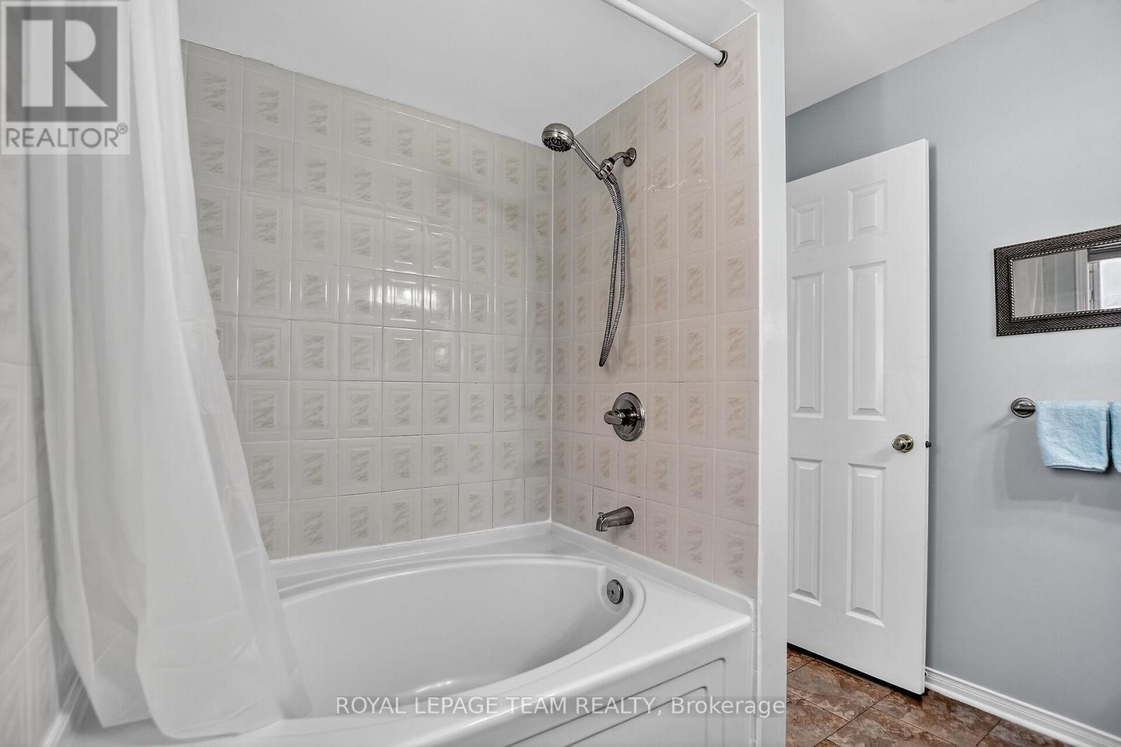 Lorem Ipsum Dolor Si, Ottawa, Ontario  K2G  - Photo 23 - DEMO28939848