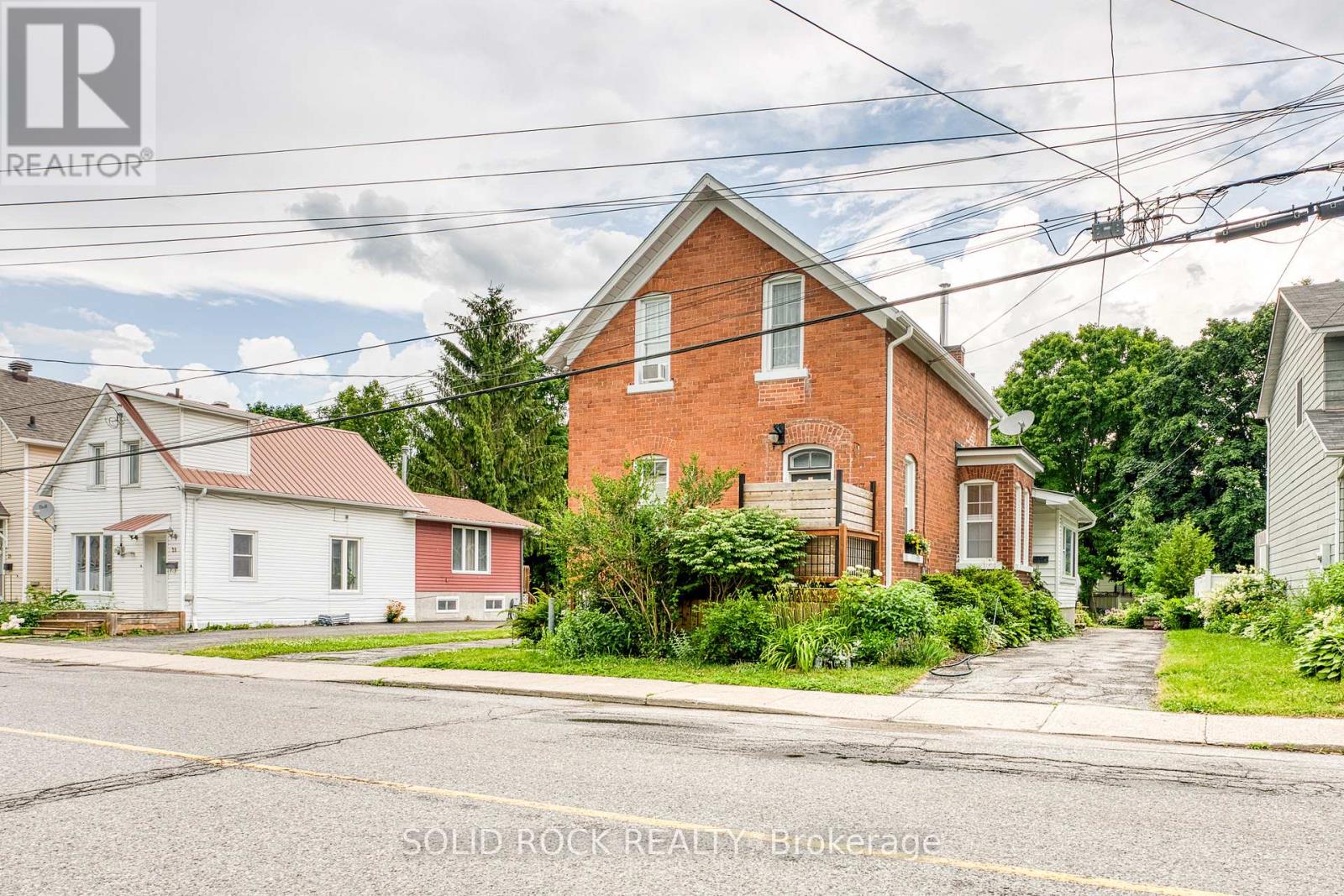 33A AND 33B NAPOLEON STREET, Carleton Place, Ontario