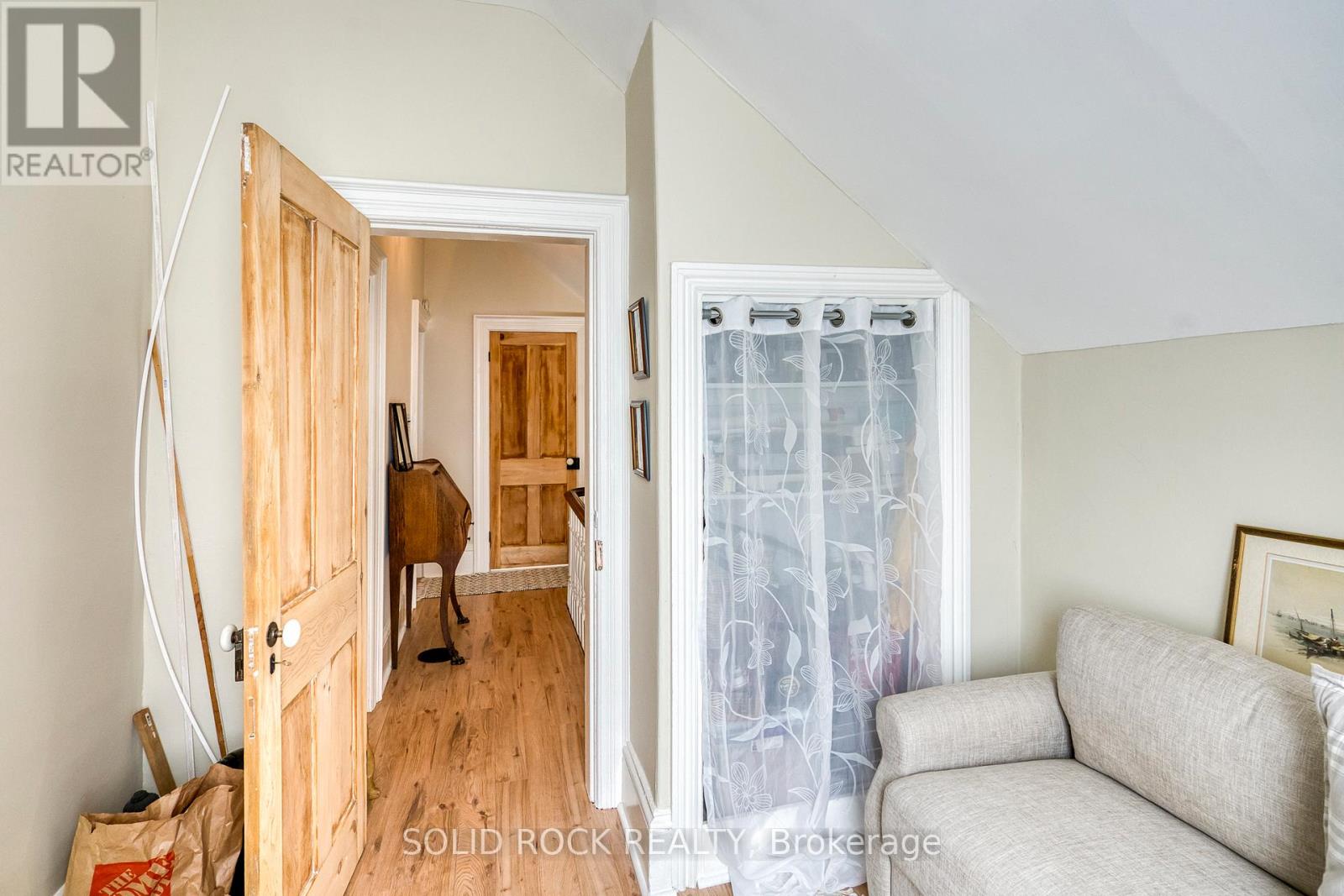 33a And 33b Napoleon Street, Carleton Place, Ontario  K7C 2X4 - Photo 25 - X12439352
