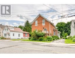 33A AND 33B NAPOLEON STREET, Carleton Place, Ontario