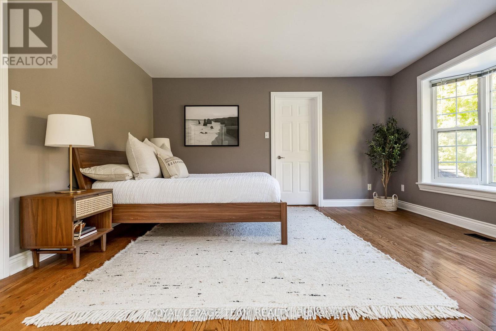 38 Marchvale Drive, Ottawa, Ontario  K2W 1C2 - Photo 28 - X12439353