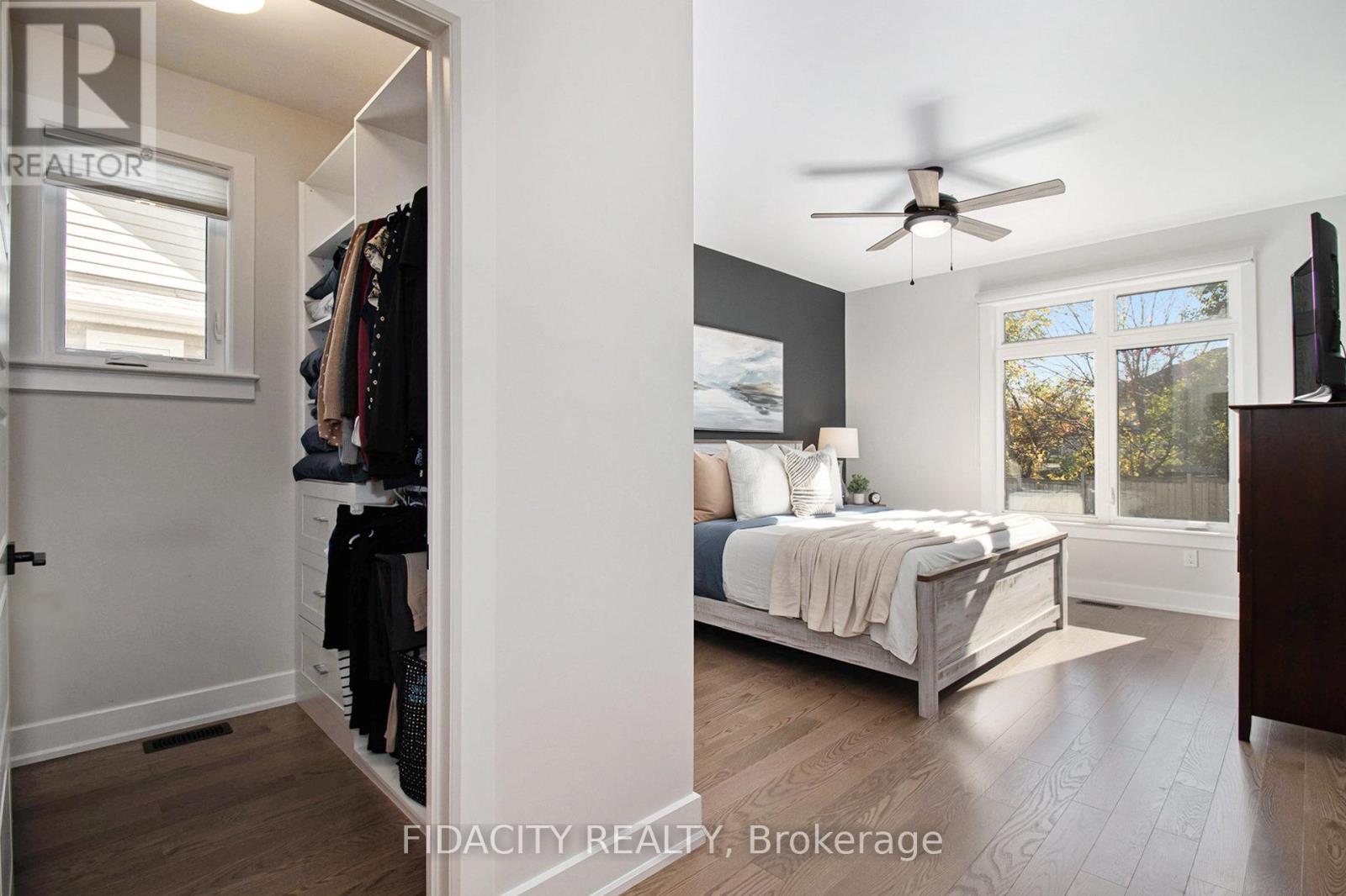 250 Maygrass Way, Ottawa, Ontario  K2S 2K9 - Photo 14 - X12439358