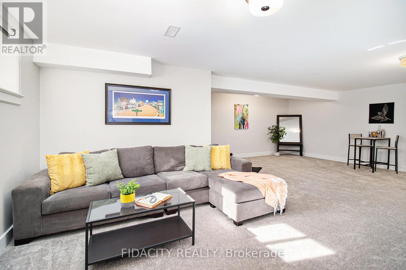 250 Maygrass Way, Ottawa, Ontario  K2S 2K9 - Photo 21 - X12439358