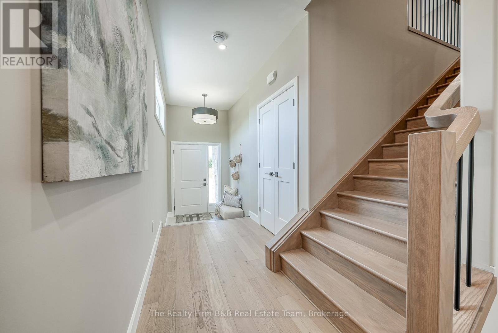 1004 Downing Drive, Woodstock, Ontario  N4T 0K4 - Photo 18 - X12439309