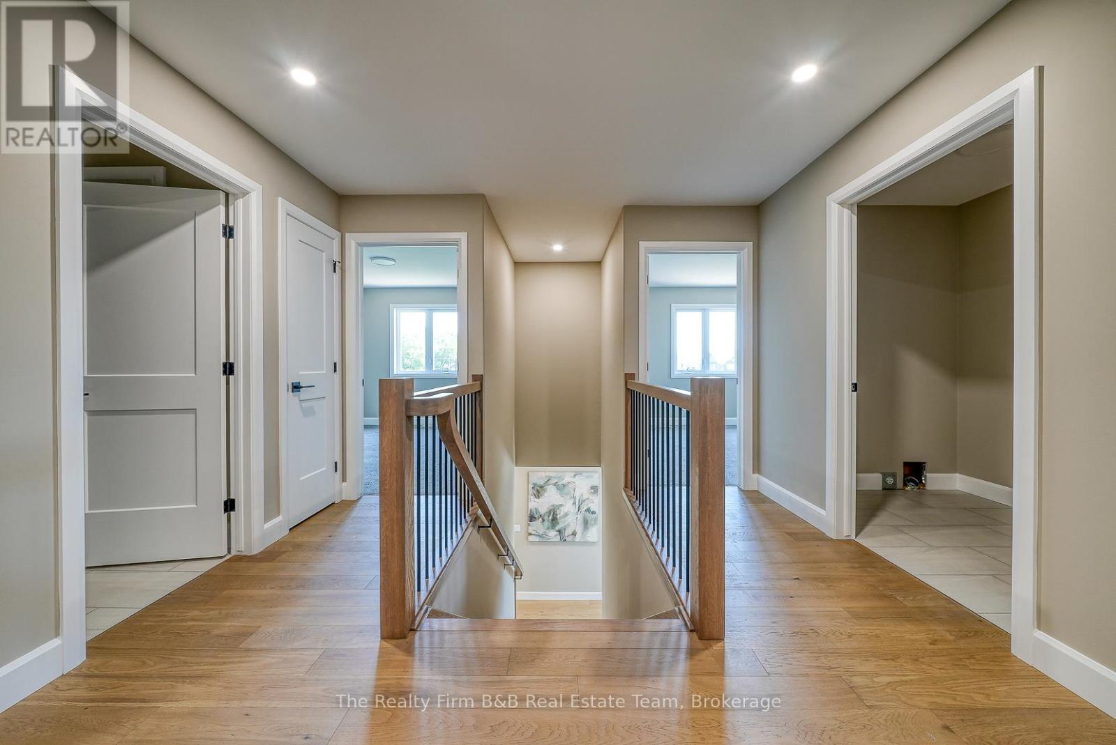 1004 Downing Drive, Woodstock, Ontario  N4T 0K4 - Photo 37 - X12439309