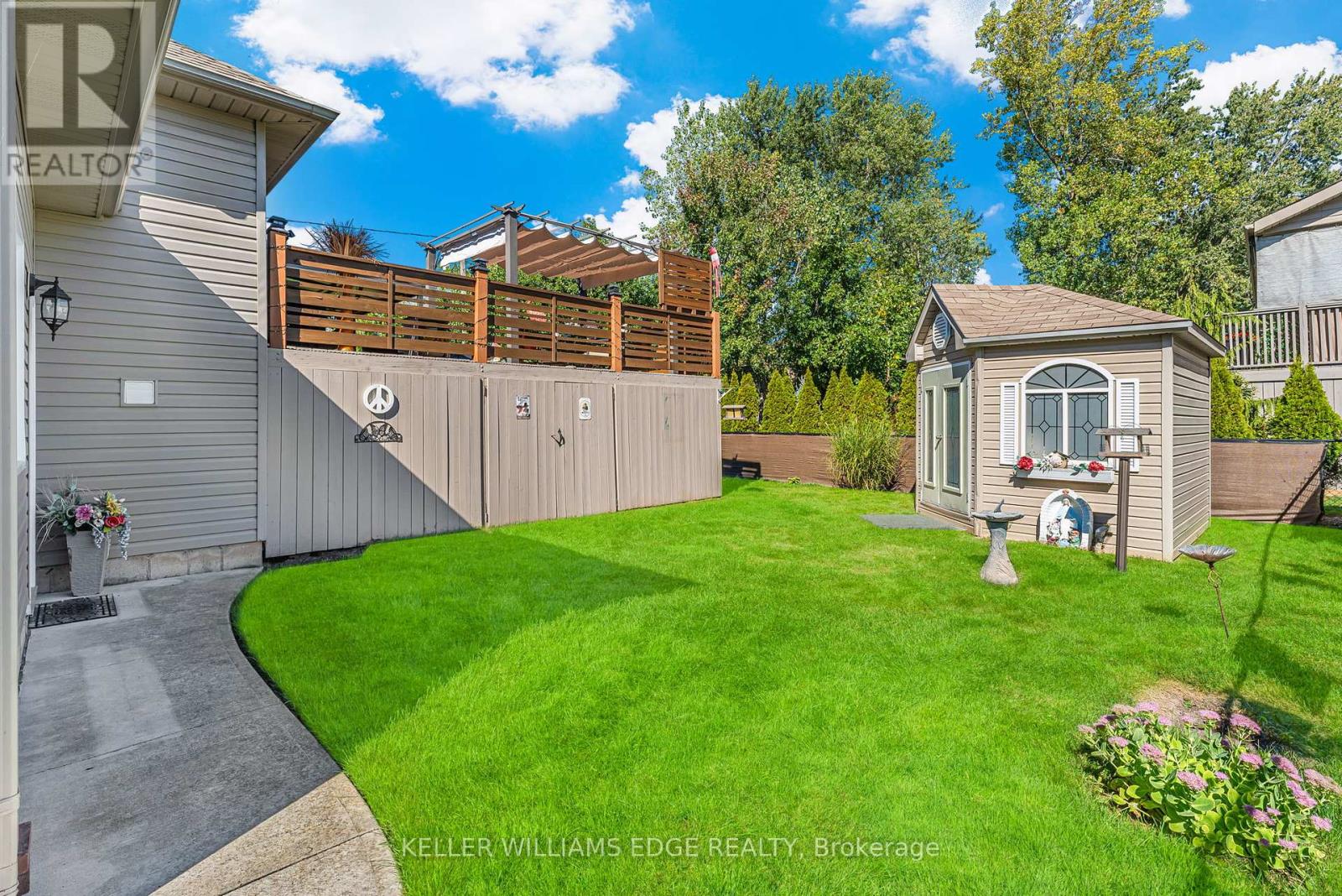 1220 Parkside Avenue, Fort Erie, Ontario  L2A 0A9 - Photo 35 - X12439276