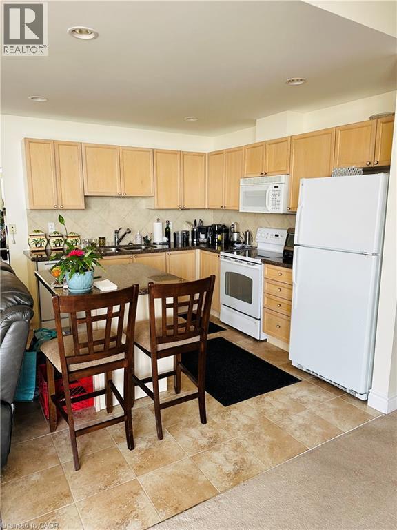 399 Elizabeth Street Unit# 703, Burlington, Ontario  L7R 0A4 - Photo 9 - 40775670