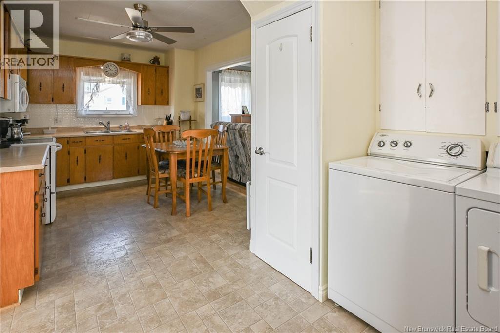 98 Saint-Pierre E. Boulevard, Caraquet, New Brunswick  E1W 1A9 - Photo 4 - NB127730