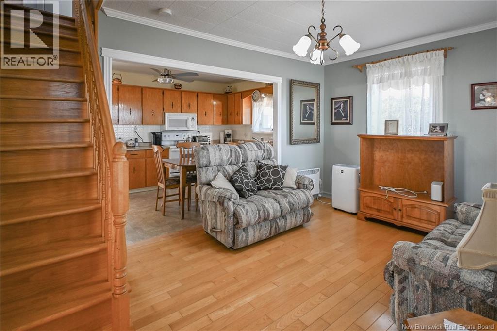 98 Saint-Pierre E. Boulevard, Caraquet, New Brunswick  E1W 1A9 - Photo 11 - NB127730