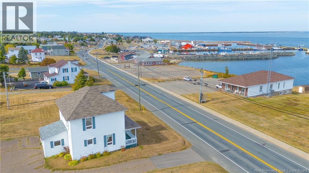 98 Saint-Pierre E. Boulevard, Caraquet, New Brunswick  E1W 1A9 - Photo 37 - NB127730