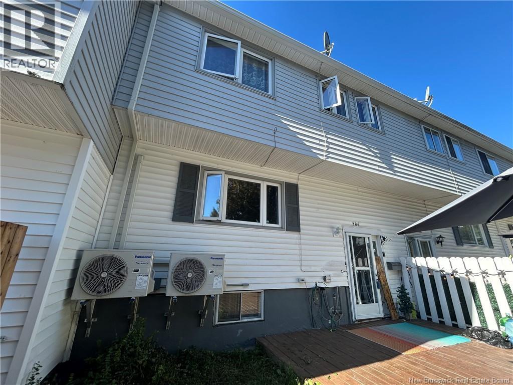 206 Tartan Street, Saint John, New Brunswick  E2K 2R7 - Photo 1 - NB127735