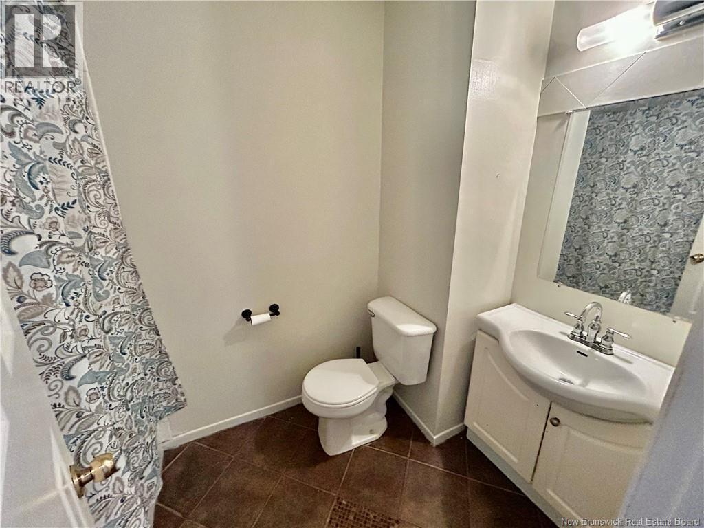 206 Tartan Street, Saint John, New Brunswick  E2K 2R7 - Photo 10 - NB127735