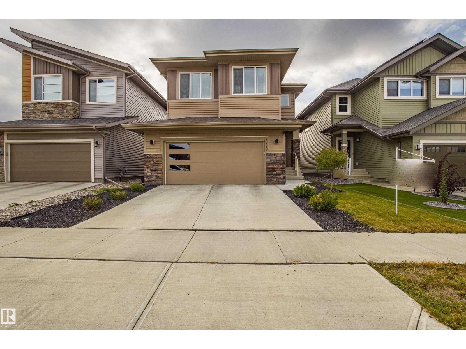 20019 29 Av Nw, Edmonton, Alberta  T6M 0W8 - Photo 3 - E4460370