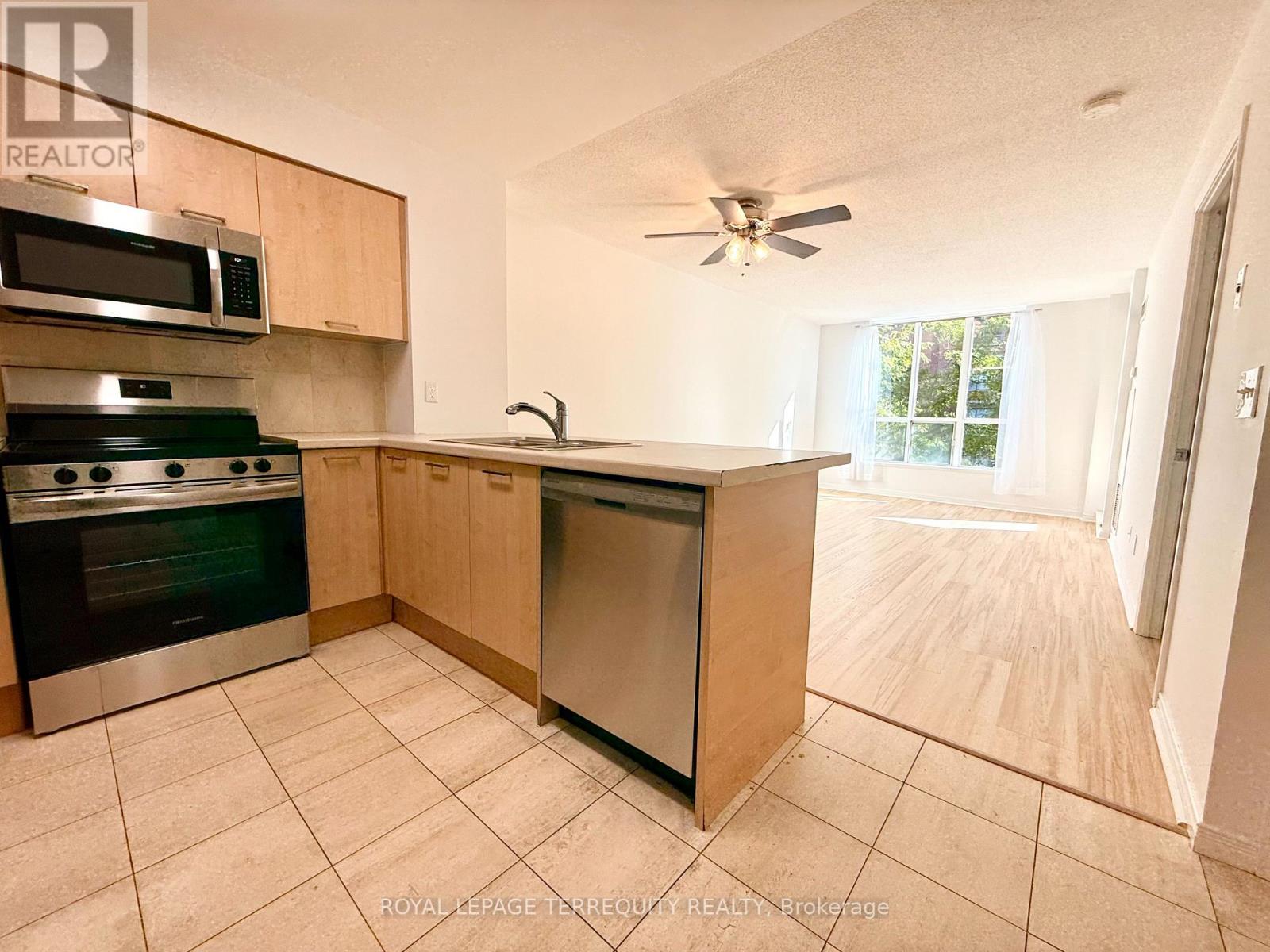 505 - 51 Harrison Garden Boulevard, Toronto, Ontario  M2N 7G4 - Photo 2 - C12430098