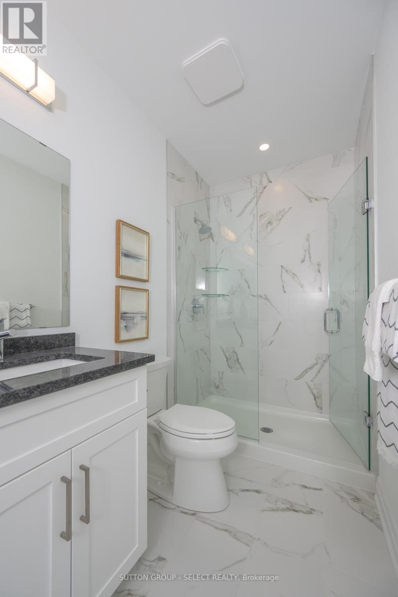 307 - 1975 Fountain Grass Drive, London South, Ontario  N6K 0M3 - Photo 14 - X12438370