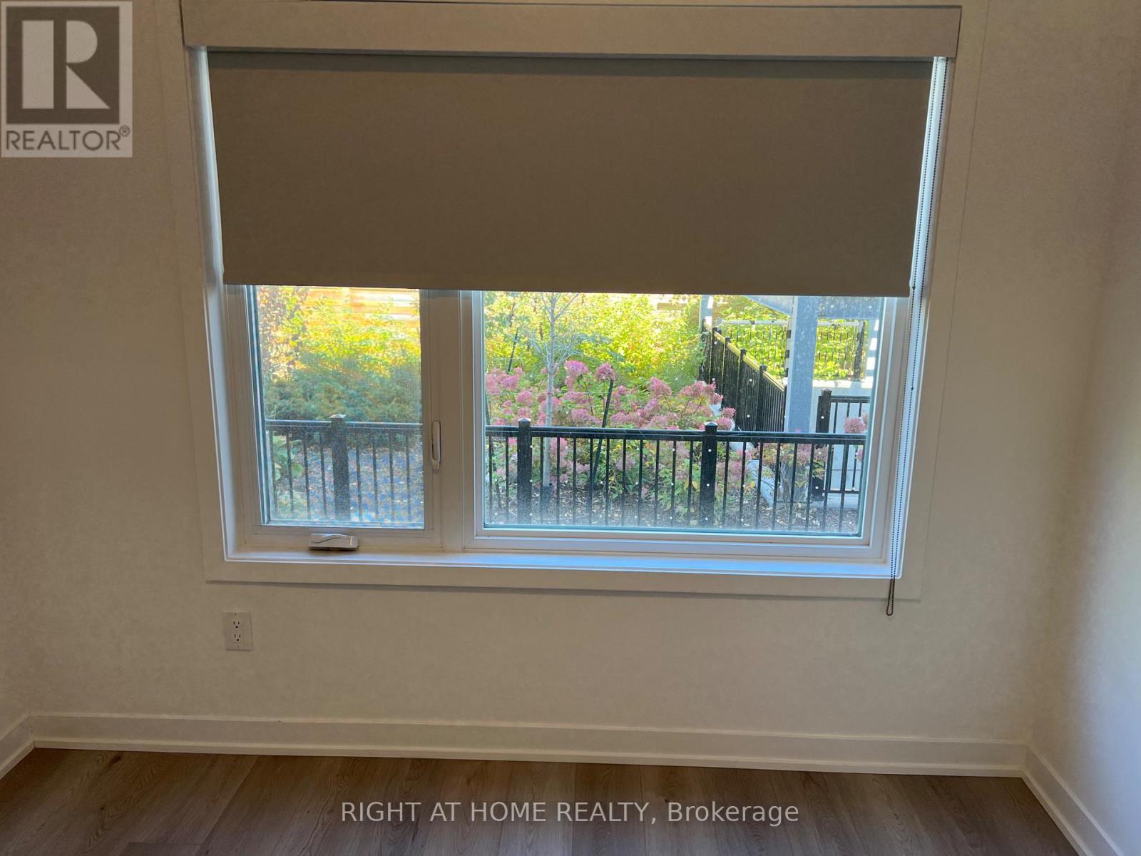 5 - 10 Marquette Avenue, Toronto, Ontario  M6A 0E1 - Photo 21 - C12439307