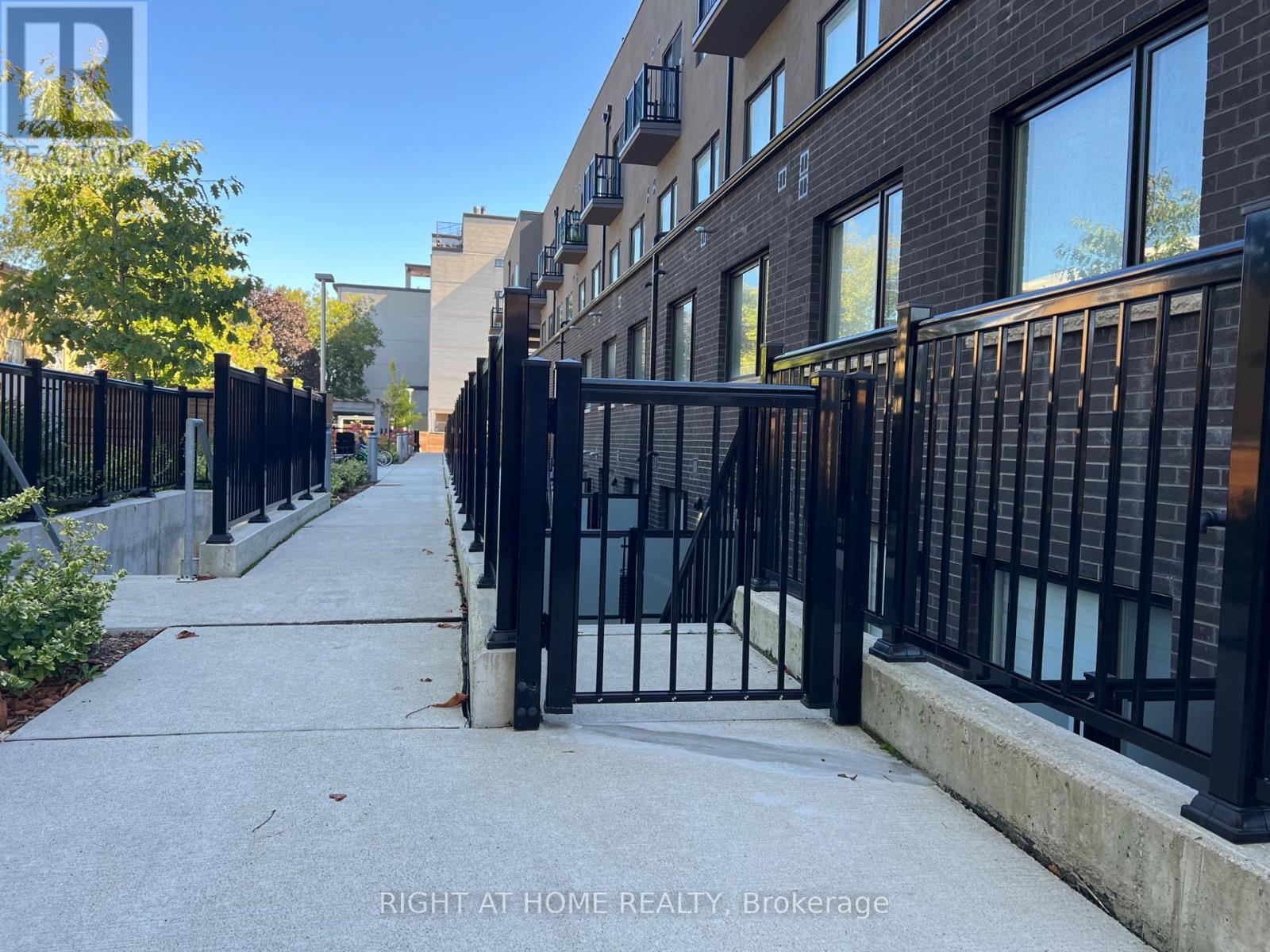 5 - 10 Marquette Avenue, Toronto, Ontario  M6A 0E1 - Photo 25 - C12439307