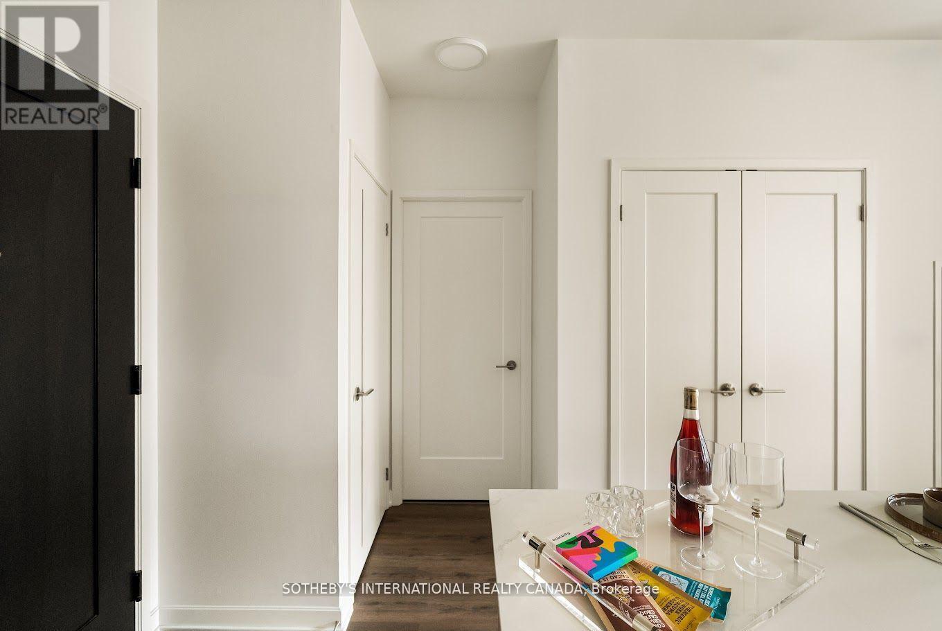 1111 - 88 Bathurst Street, Toronto, Ontario  M5V 0W8 - Photo 15 - C12439341