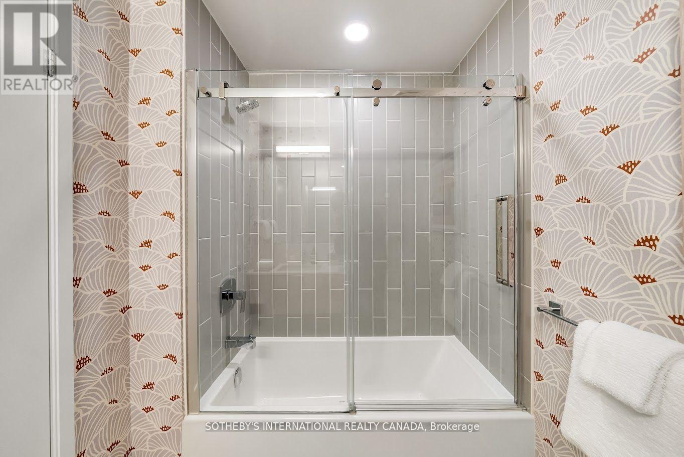 1111 - 88 Bathurst Street, Toronto, Ontario  M5V 0W8 - Photo 17 - C12439341