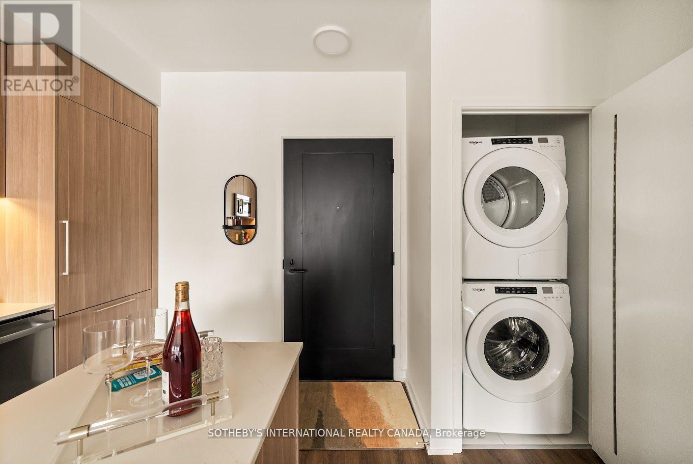 1111 - 88 Bathurst Street, Toronto, Ontario  M5V 0W8 - Photo 18 - C12439341