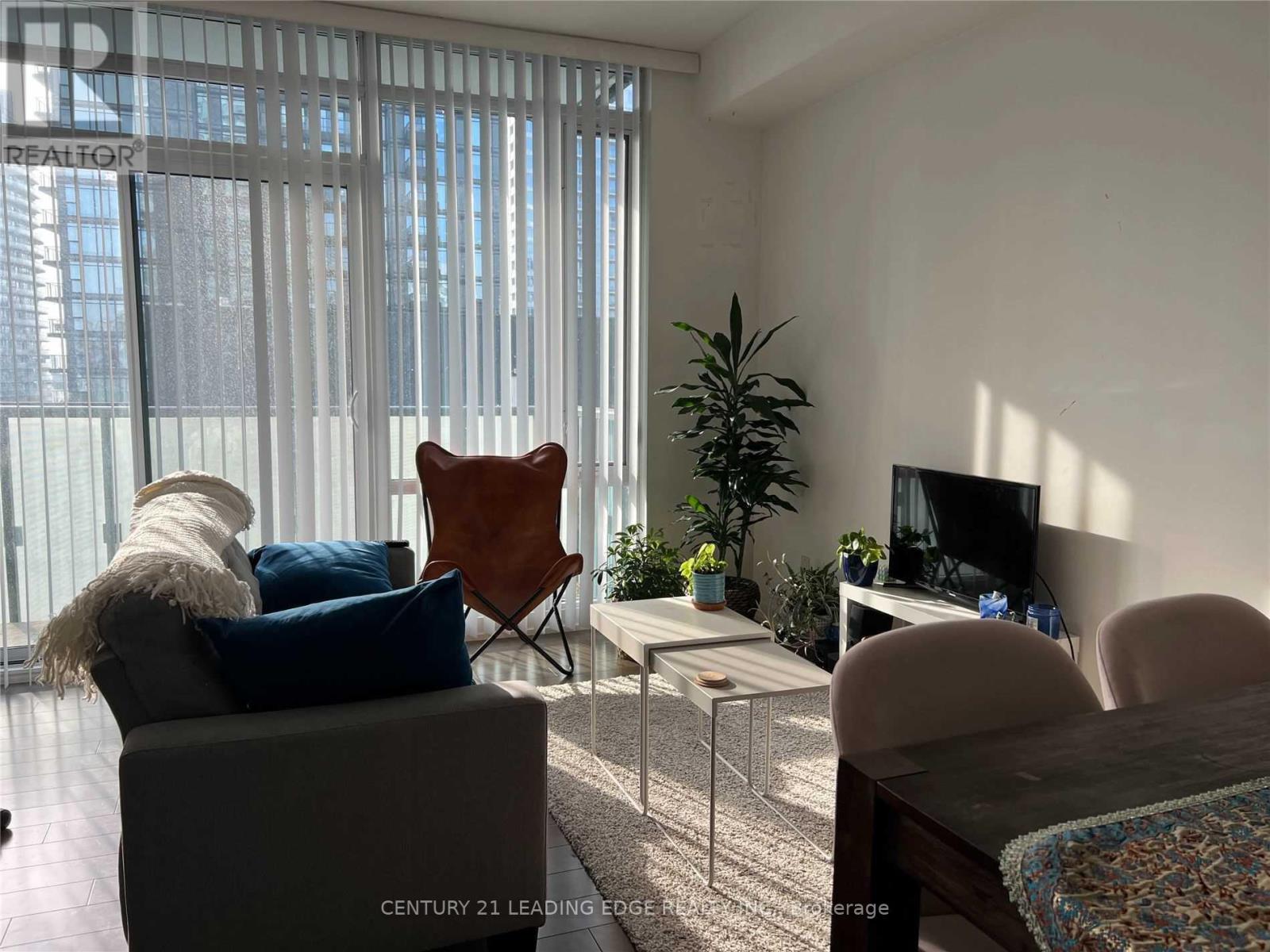 1010 - 170 Fort York Boulevard, Toronto, Ontario  M5V 0E6 - Photo 3 - C12439348