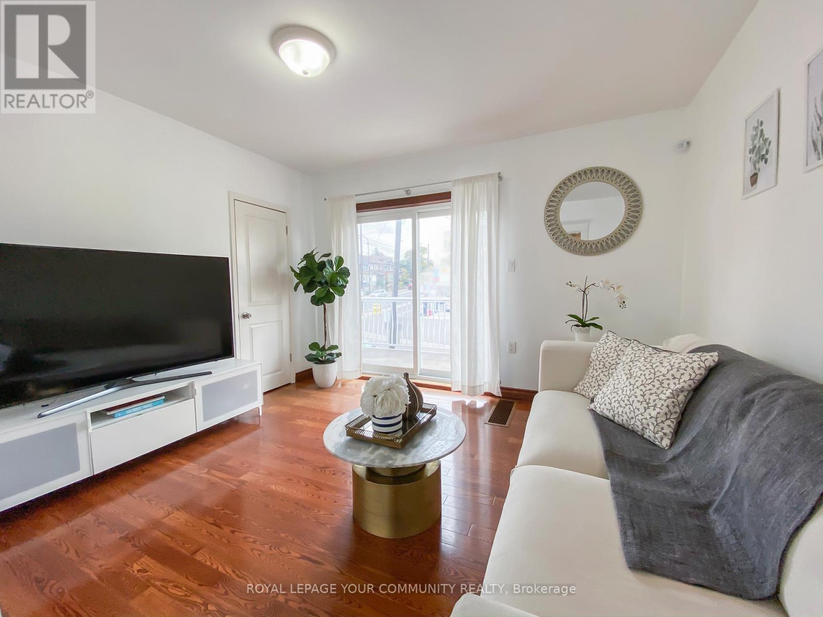 154 Day Avenue, Toronto, Ontario  M6E 3W3 - Photo 46 - W12436256