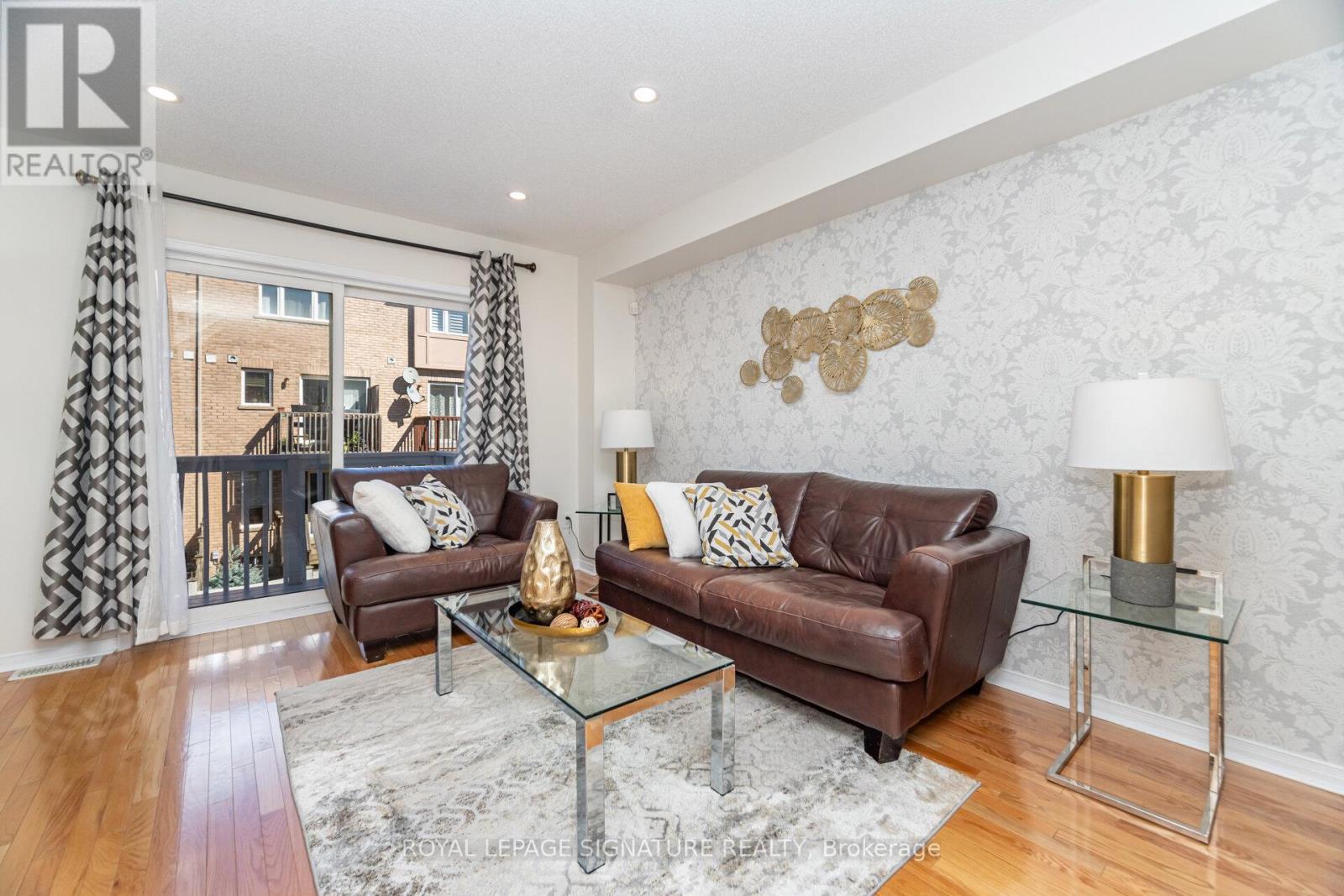 7131 Chatham Court, Mississauga, Ontario  L5N 8R1 - Photo 6 - W12433499