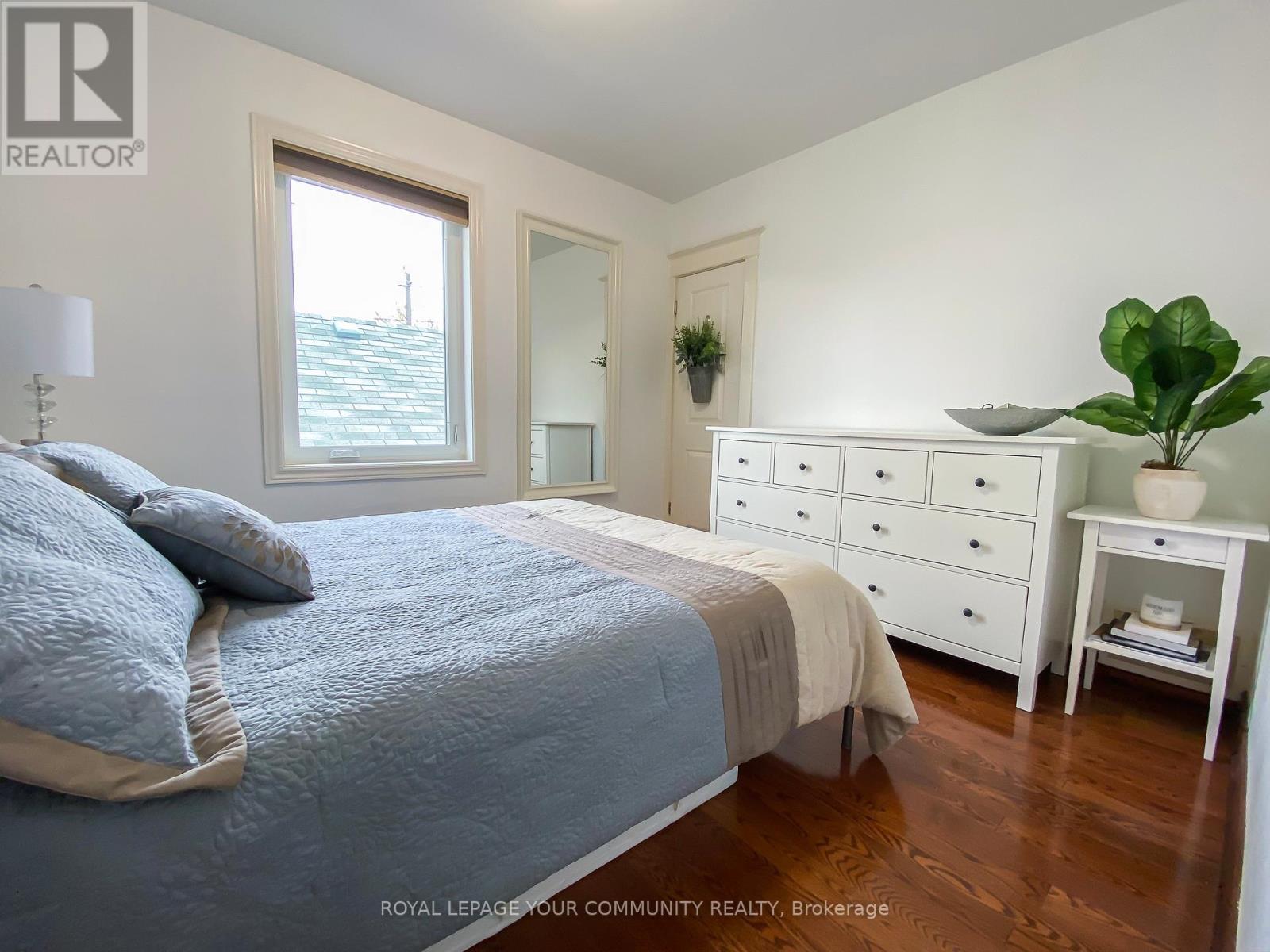 154 Day Avenue, Toronto, Ontario  M6E 3W3 - Photo 47 - W12436256