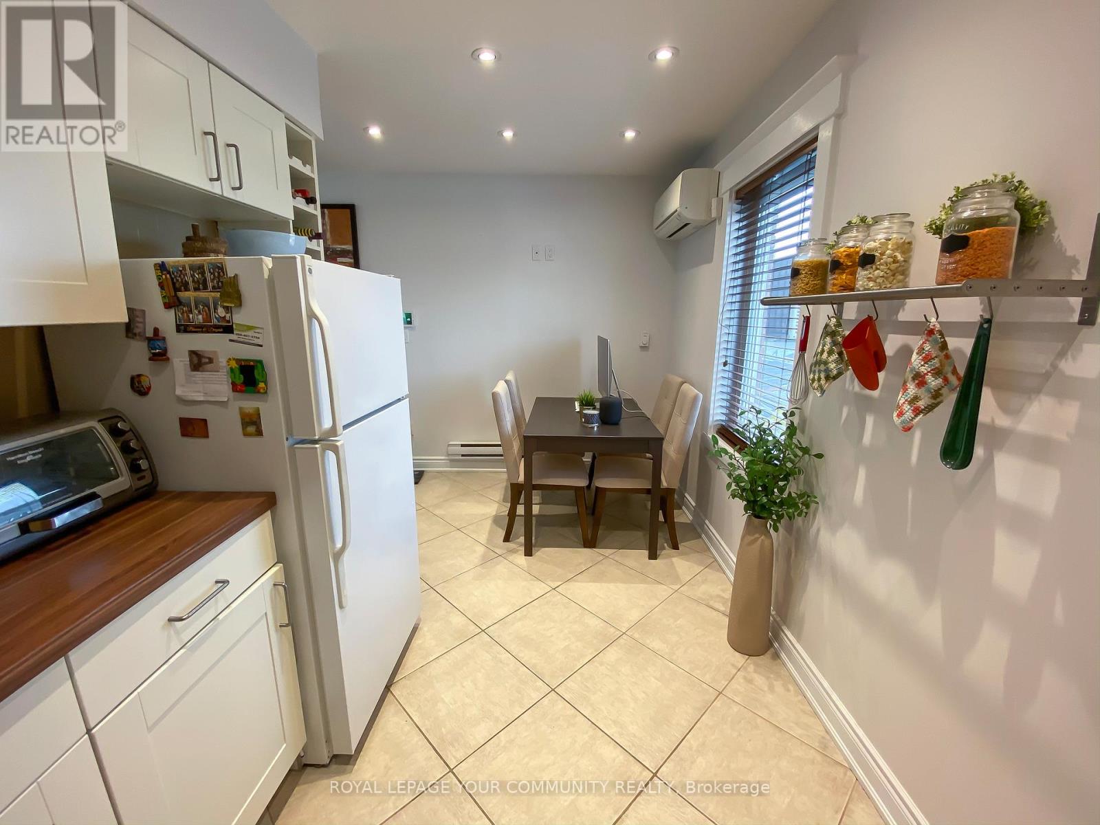 154 Day Avenue, Toronto, Ontario  M6E 3W3 - Photo 48 - W12436256